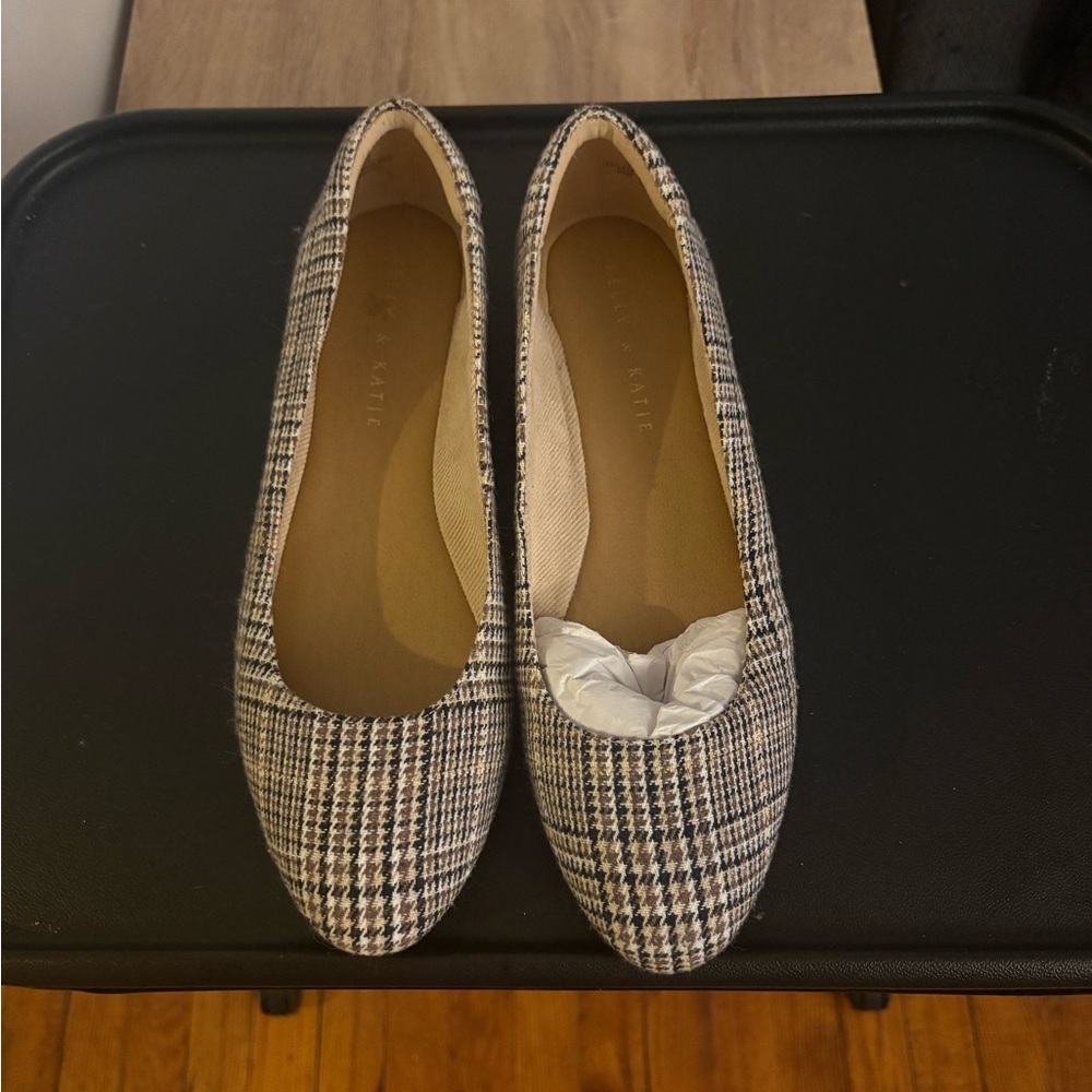 Kelly & Katie Houndstooth Flats